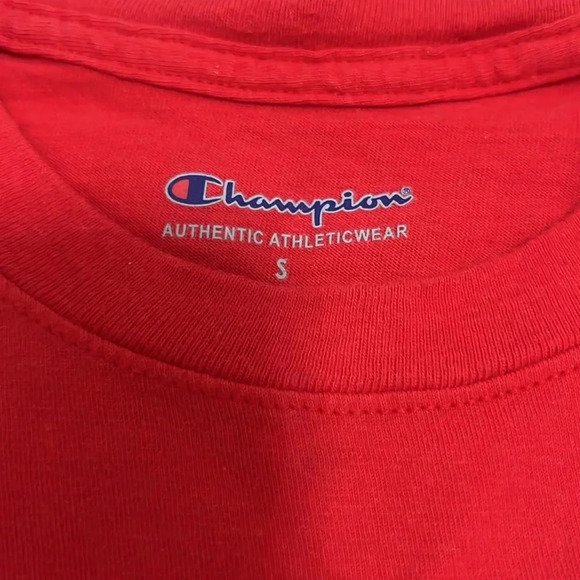 Men’s Red Champion Shirt - Picture 2 of 4